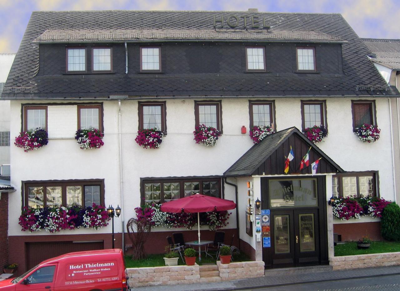 Hotel Thielmann Mittenaar Exterior photo